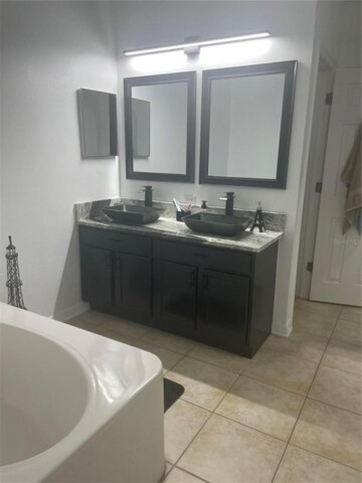 Picture of Home For Rent in Mascotte, Florida, United States