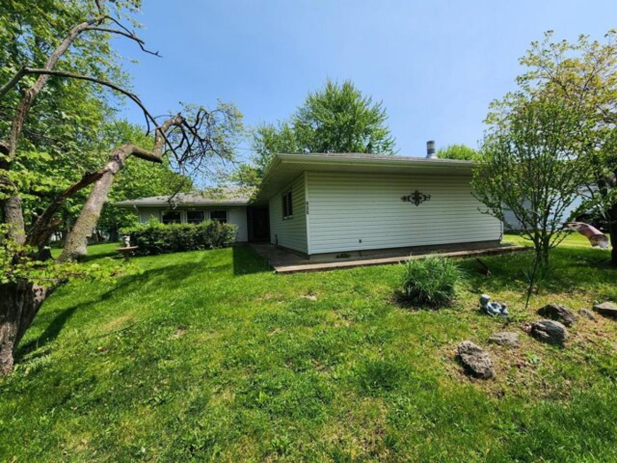 Picture of Home For Sale in Russells Point, Ohio, United States