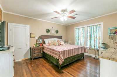 Home For Sale in Abbott, Texas