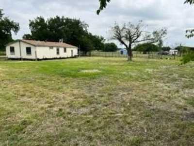 Home For Sale in Terrell, Texas