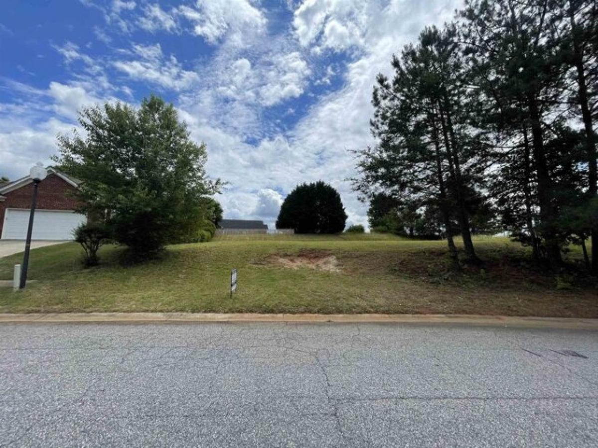 Picture of Residential Land For Sale in Moore, South Carolina, United States