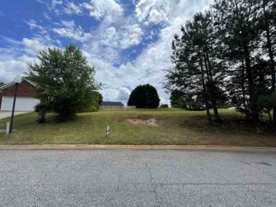 Residential Land For Sale in Moore, South Carolina