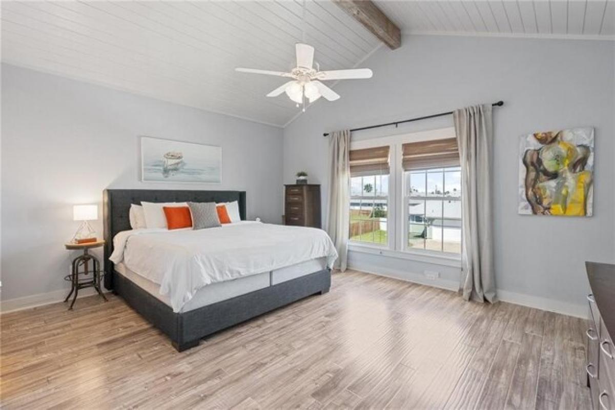 Picture of Home For Sale in Port Aransas, Texas, United States