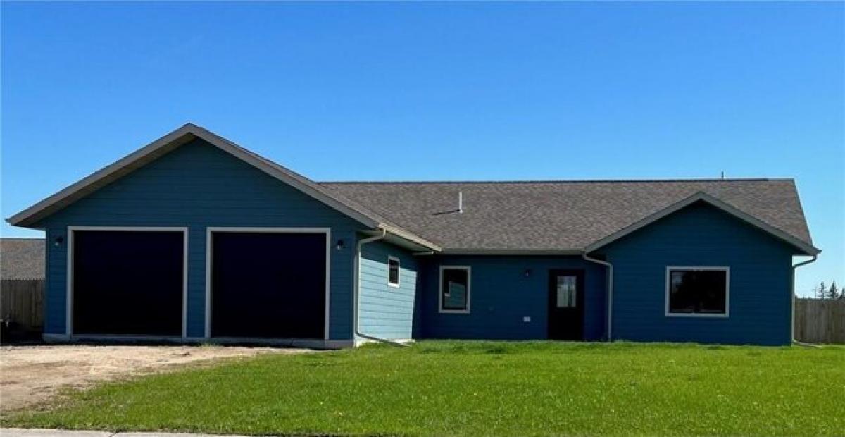 Picture of Home For Sale in Warroad, Minnesota, United States