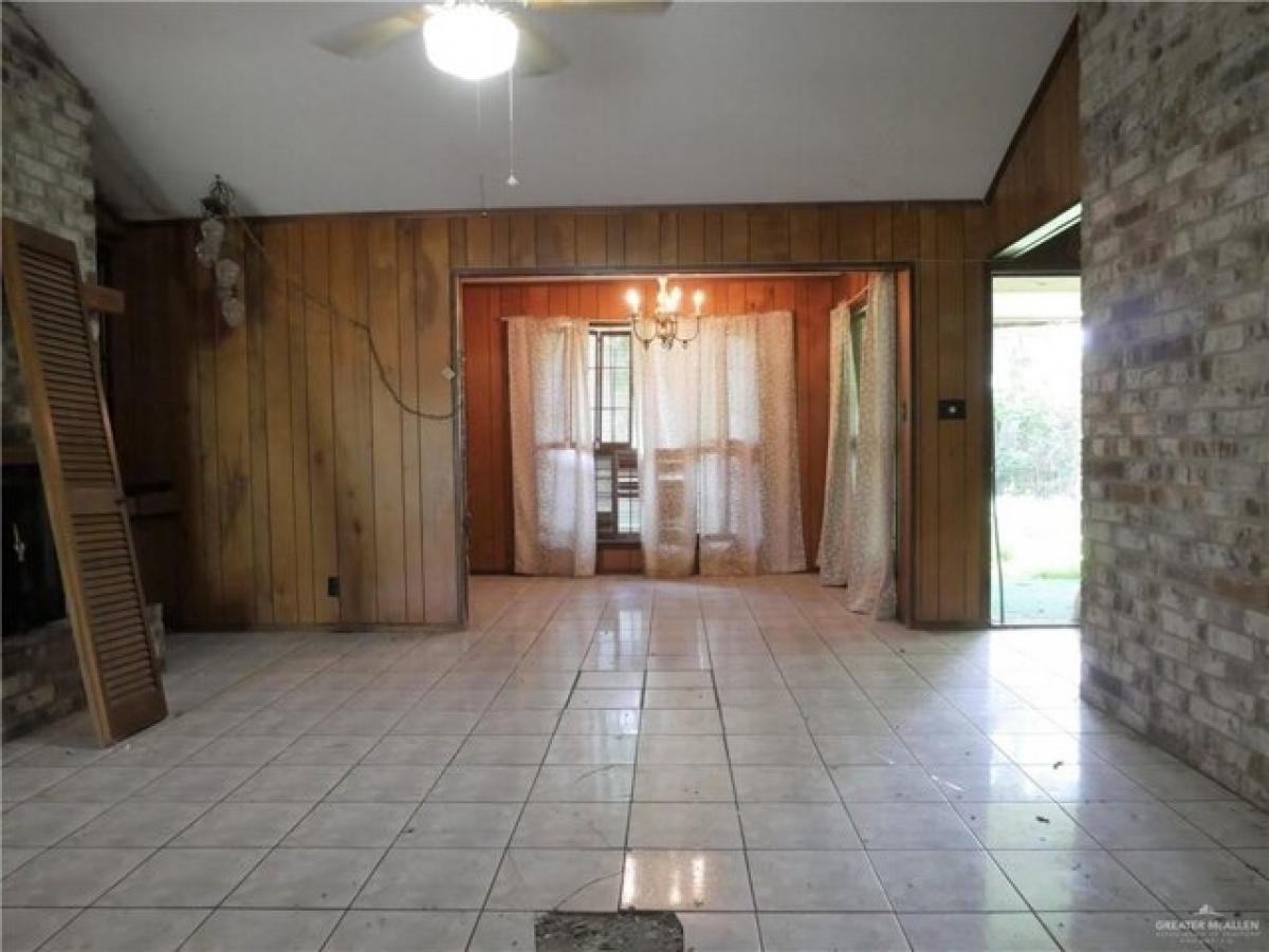 Picture of Home For Sale in Harlingen, Texas, United States