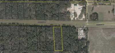 Residential Land For Sale in Old Town, Florida