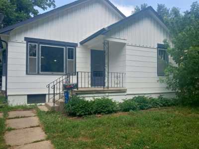 Home For Sale in Halstead, Kansas