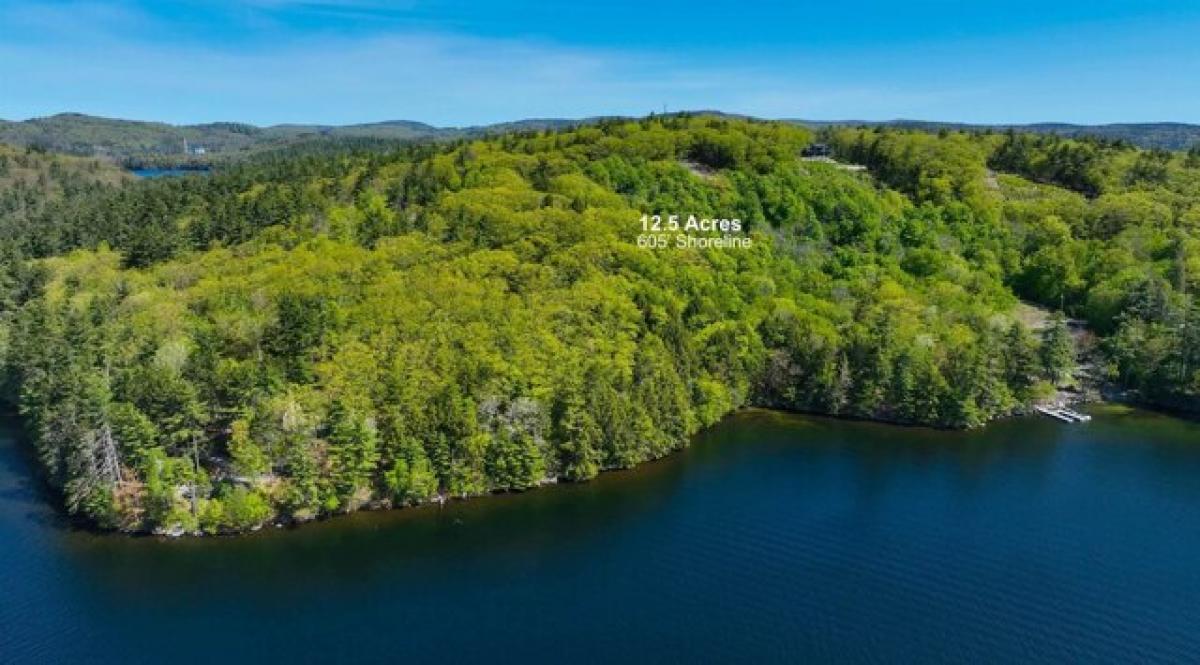 Picture of Residential Land For Sale in New London, New Hampshire, United States