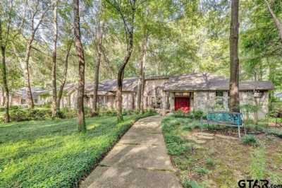 Home For Sale in Hideaway, Texas