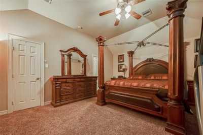 Home For Sale in Dickinson, Texas