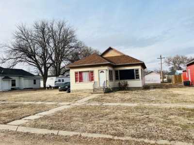 Home For Sale in Arapahoe, Nebraska