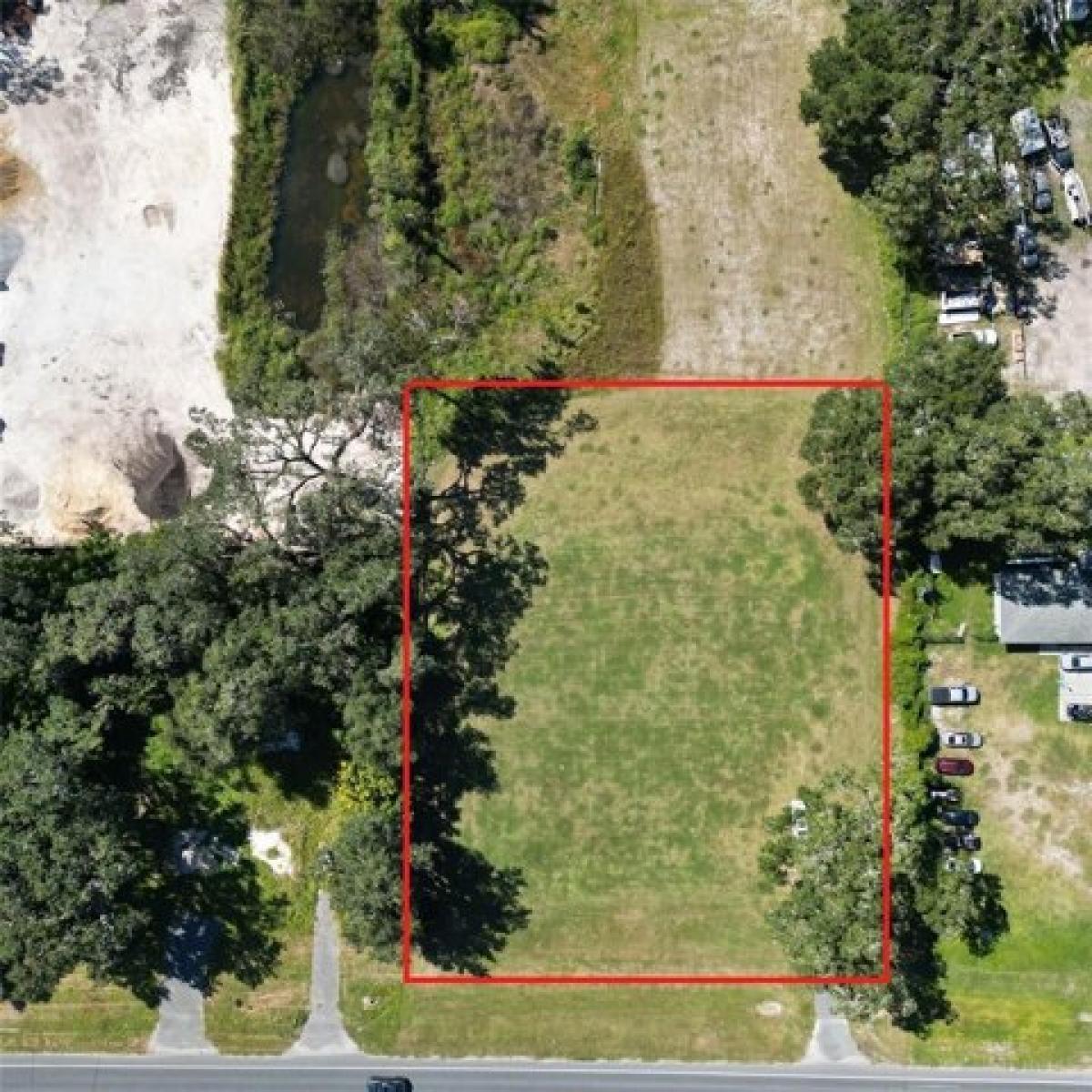 Picture of Residential Land For Sale in Wildwood, Florida, United States