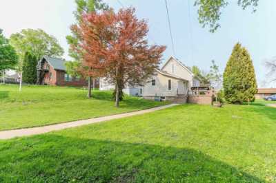 Home For Sale in Kaukauna, Wisconsin