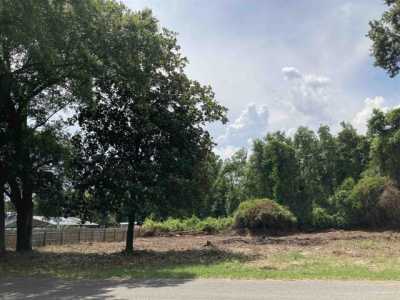 Residential Land For Sale in Pace, Florida