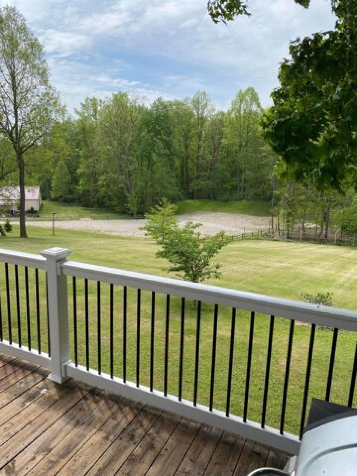 Picture of Home For Sale in Zaleski, Ohio, United States