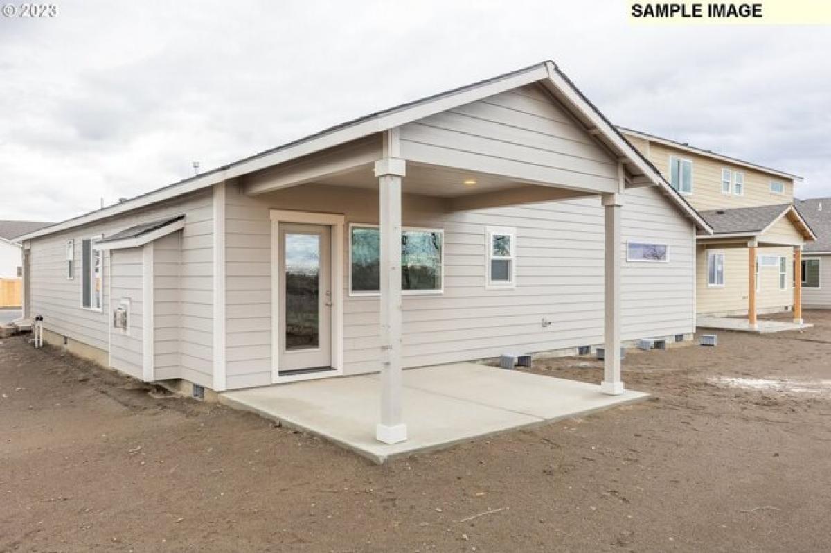 Picture of Home For Sale in Hermiston, Oregon, United States