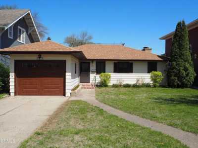 Home For Sale in Jamestown, North Dakota