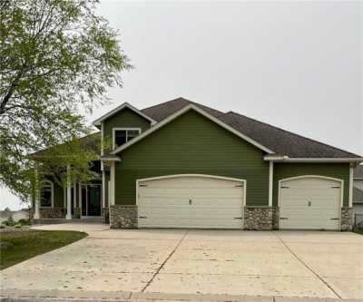 Home For Sale in Lonsdale, Minnesota