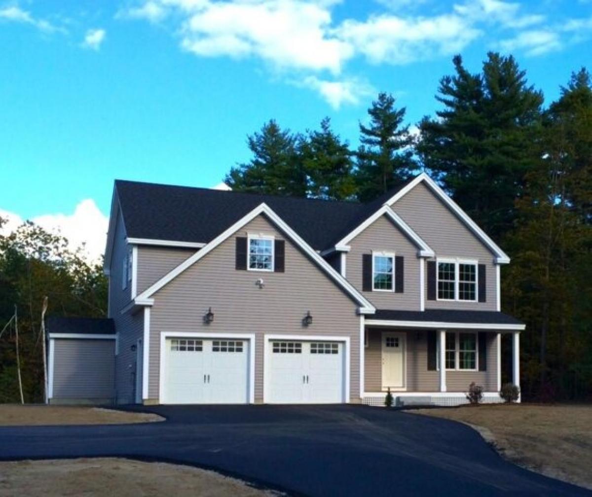 Picture of Home For Sale in Merrimack, New Hampshire, United States