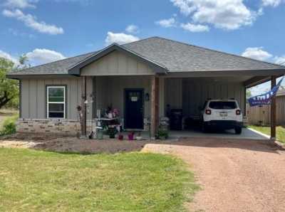 Home For Sale in Carlsbad, Texas