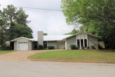 Home For Sale in Athens, Texas