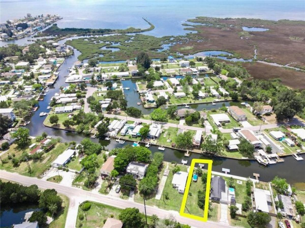 Picture of Residential Land For Sale in Hudson, Florida, United States