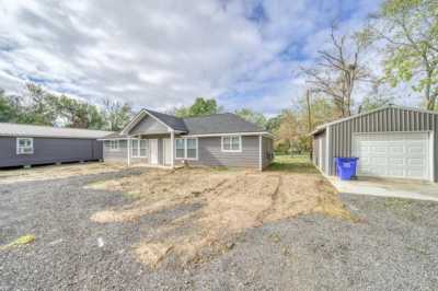 Home For Sale in Midway, Texas