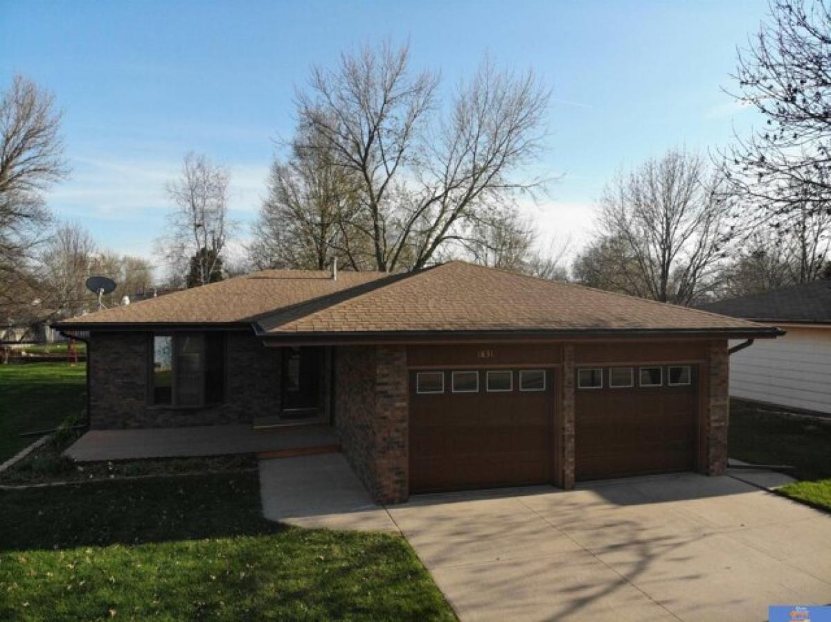 Picture of Home For Sale in Beatrice, Nebraska, United States