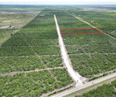 Residential Land For Sale in Skidmore, Texas