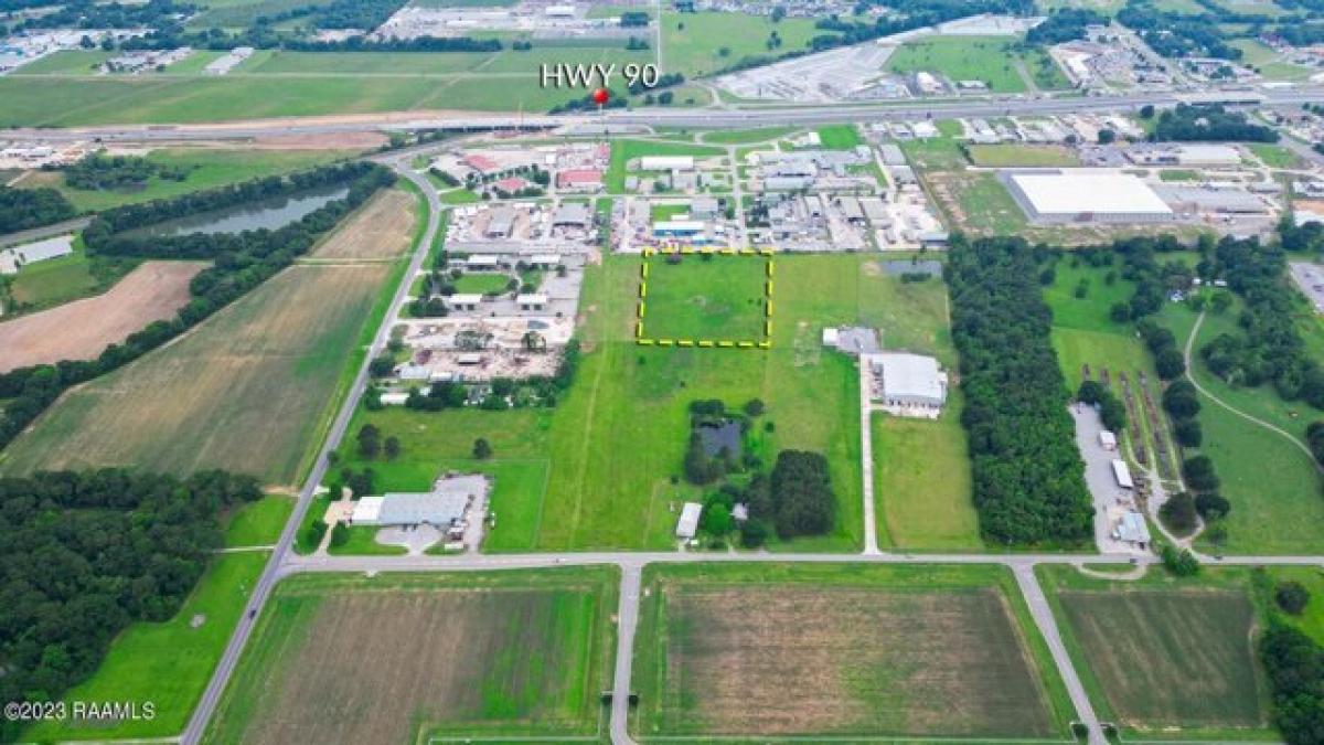 Picture of Residential Land For Sale in Broussard, Louisiana, United States