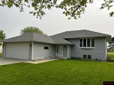 Home For Sale in Waseca, Minnesota