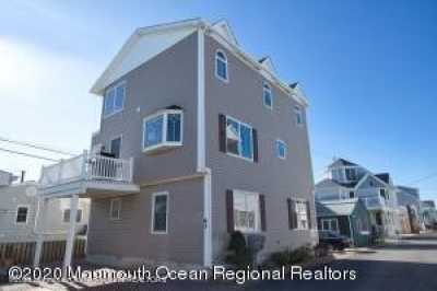 Home For Rent in Lavallette, New Jersey