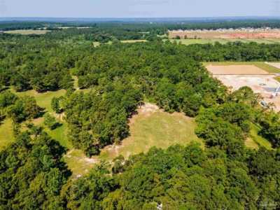 Residential Land For Sale in Pace, Florida