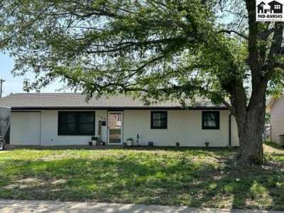 Home For Sale in Pratt, Kansas