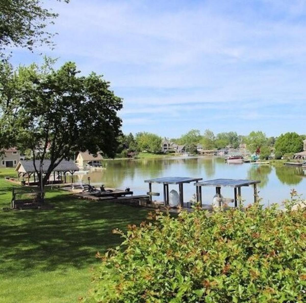 Picture of Home For Sale in London, Ohio, United States