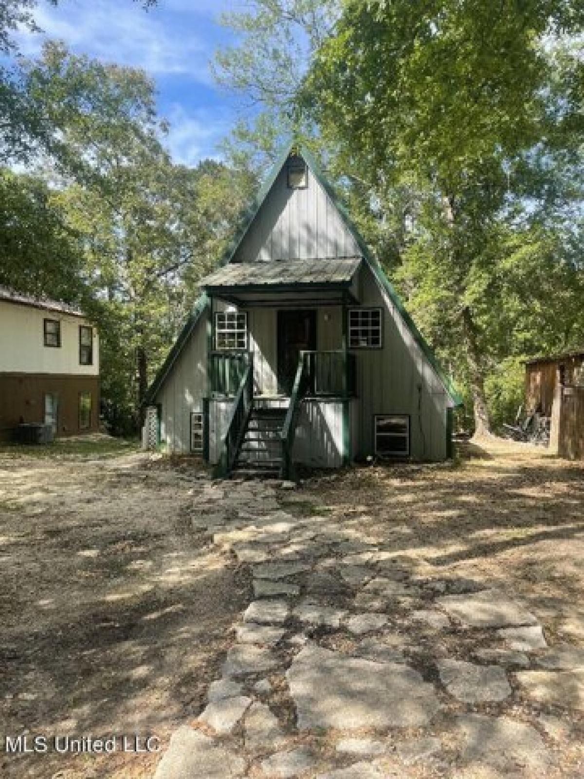 Picture of Home For Sale in Gautier, Mississippi, United States