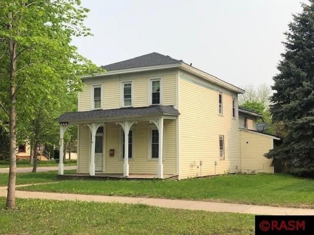 Picture of Home For Sale in Saint Peter, Minnesota, United States