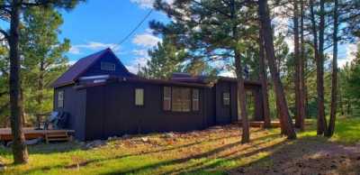 Home For Sale in Hot Springs, South Dakota