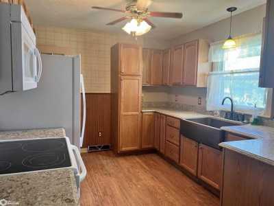 Home For Sale in Bloomfield, Iowa