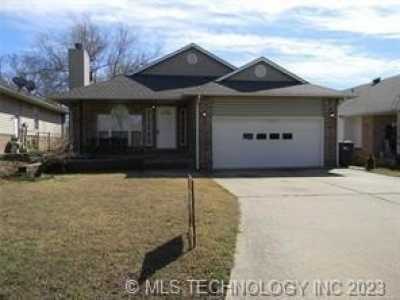 Home For Rent in Sapulpa, Oklahoma