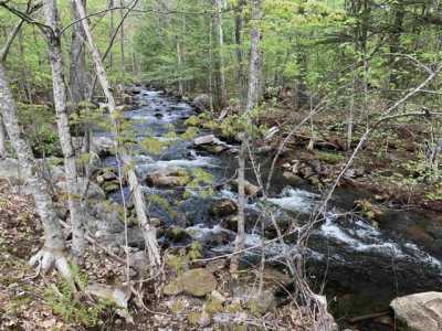 Home For Sale in Freedom, New Hampshire