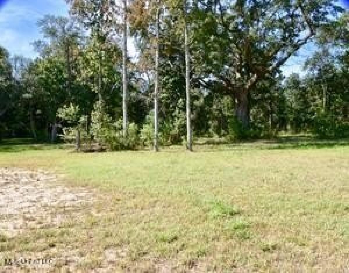 Picture of Residential Land For Sale in Pass Christian, Mississippi, United States