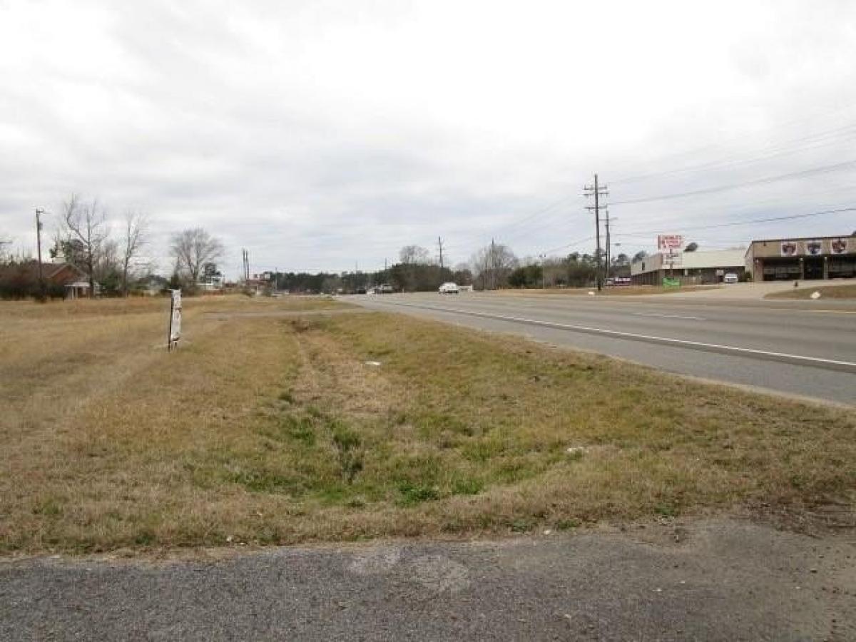 Picture of Residential Land For Sale in Pineville, Louisiana, United States