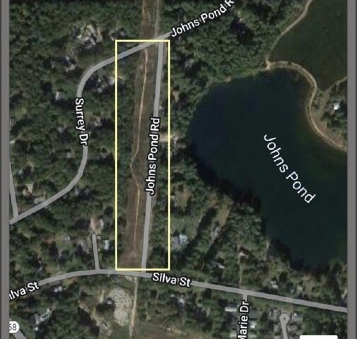 Picture of Residential Land For Sale in Carver, Massachusetts, United States