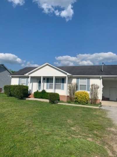 Home For Rent in Shelbyville, Tennessee