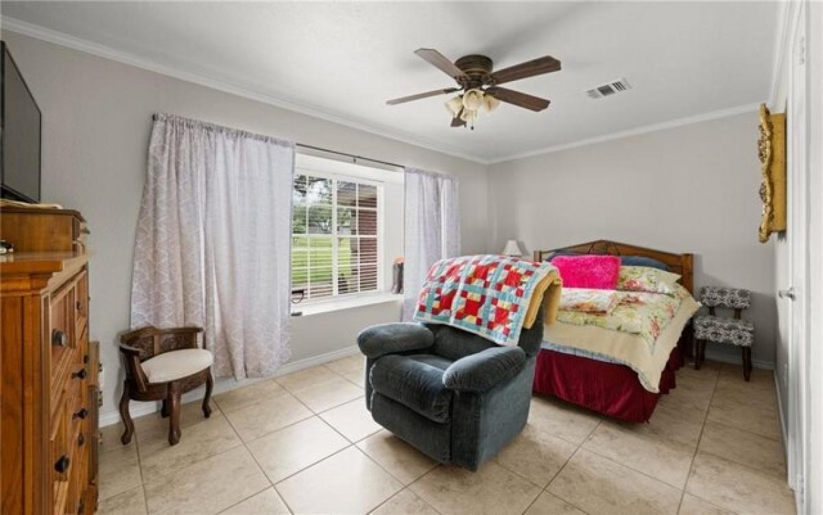 Picture of Home For Sale in Robstown, Texas, United States