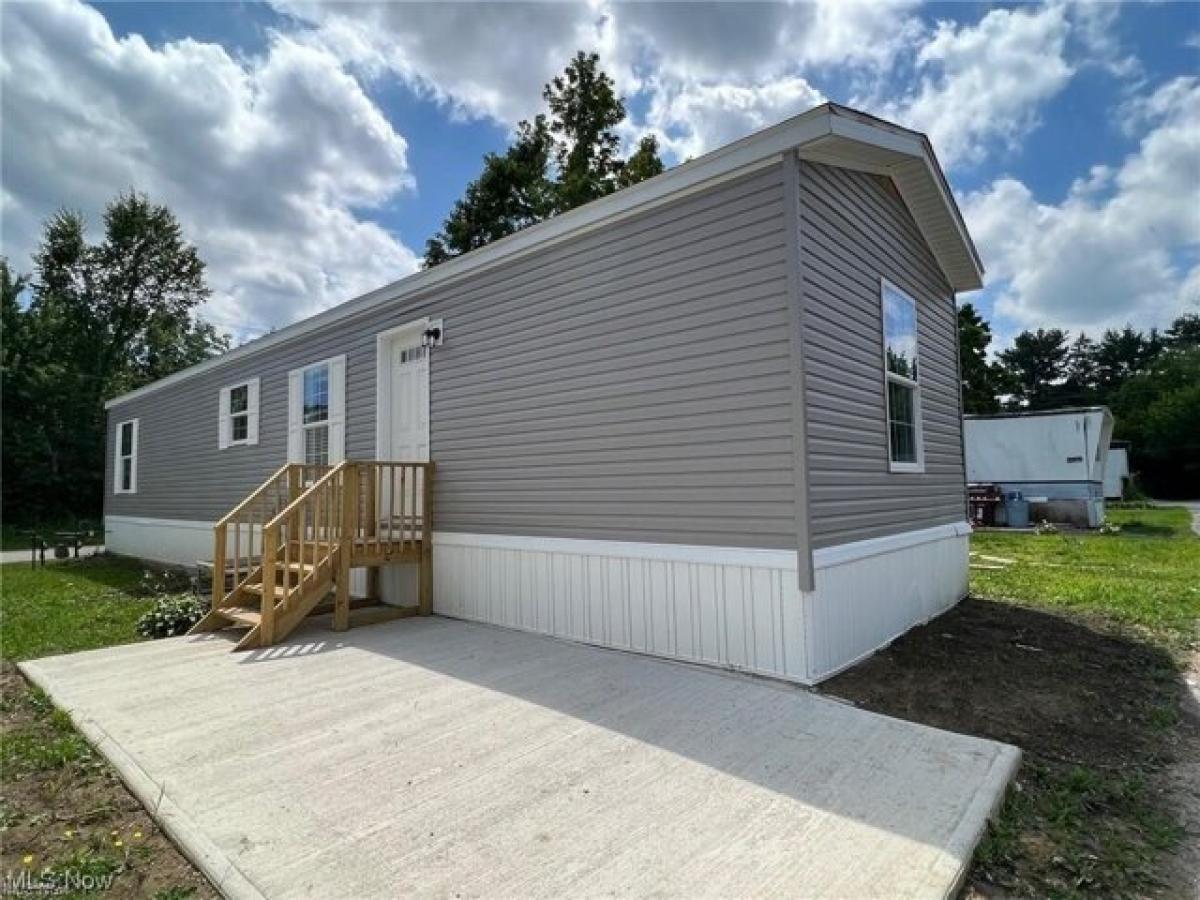 Picture of Home For Sale in North Lima, Ohio, United States