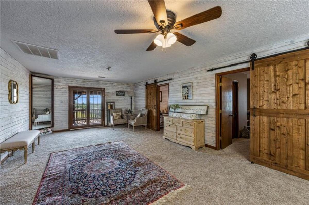 Picture of Home For Sale in Decatur, Texas, United States