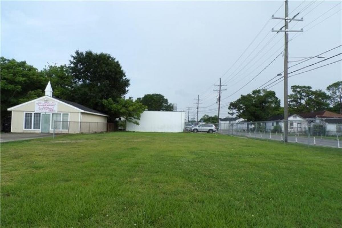 Picture of Residential Land For Sale in New Orleans, Louisiana, United States