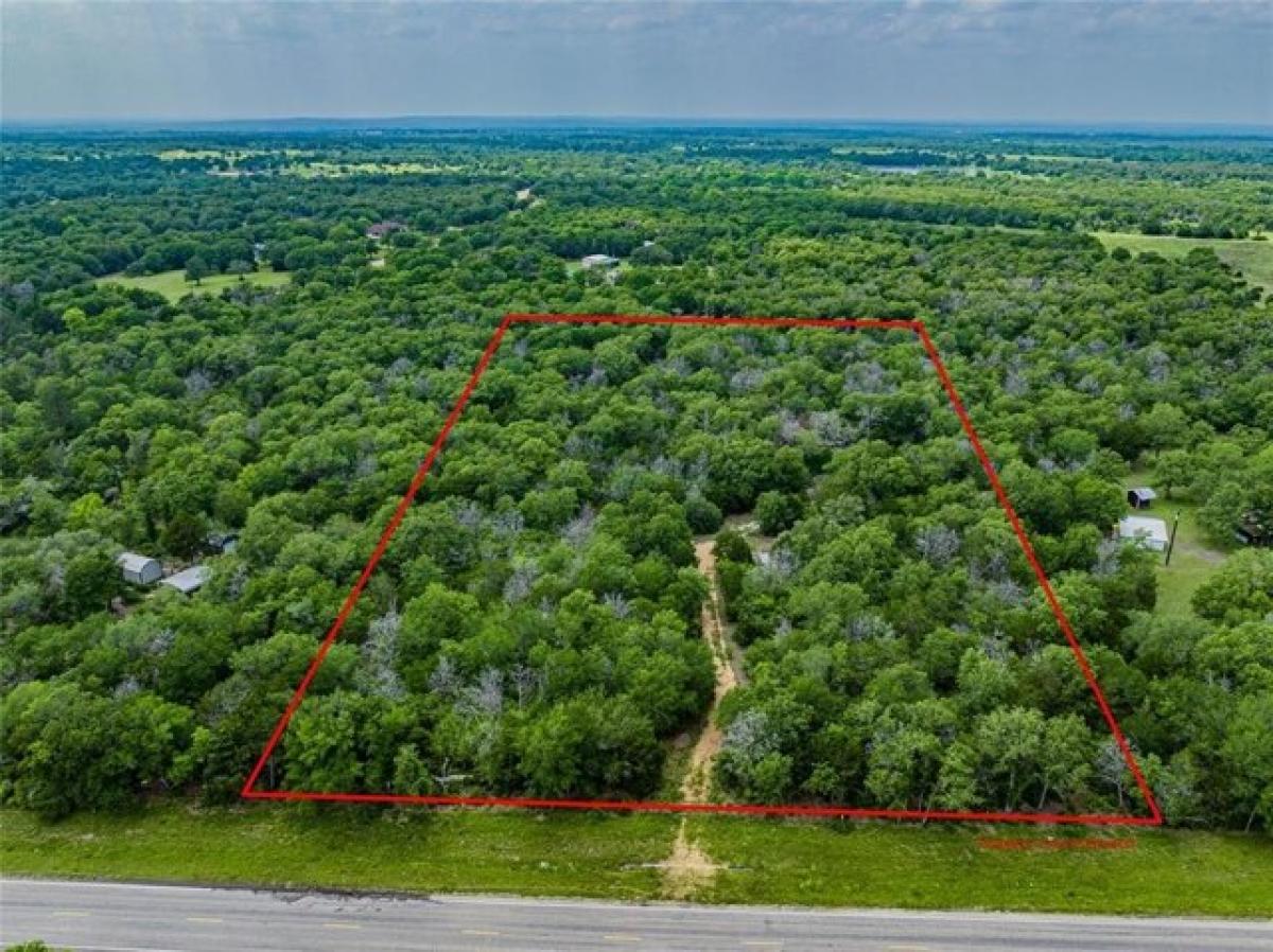 Picture of Residential Land For Sale in La Grange, Texas, United States